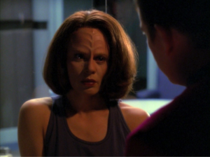 B'Elanna talks with Paris in "Lineage"