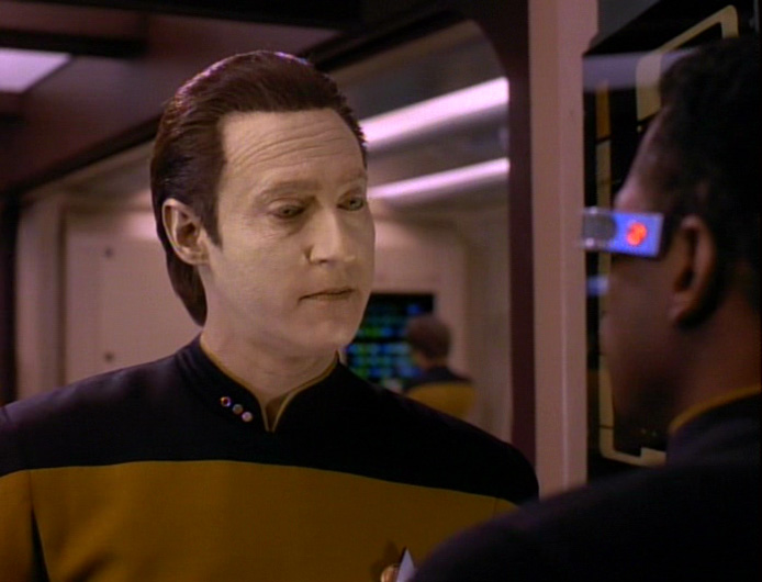 Data and Geordi talk