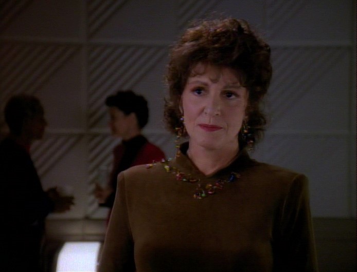 Lwaxana in "Dark Page"