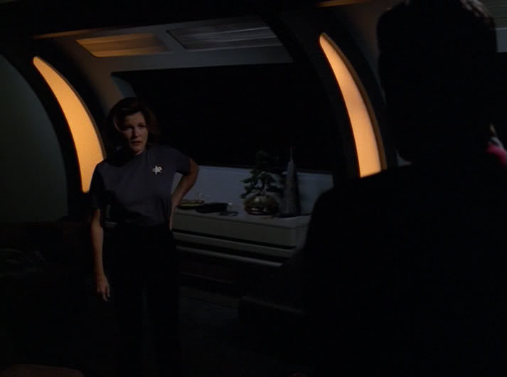 janeway in her dark quarters in "Night"