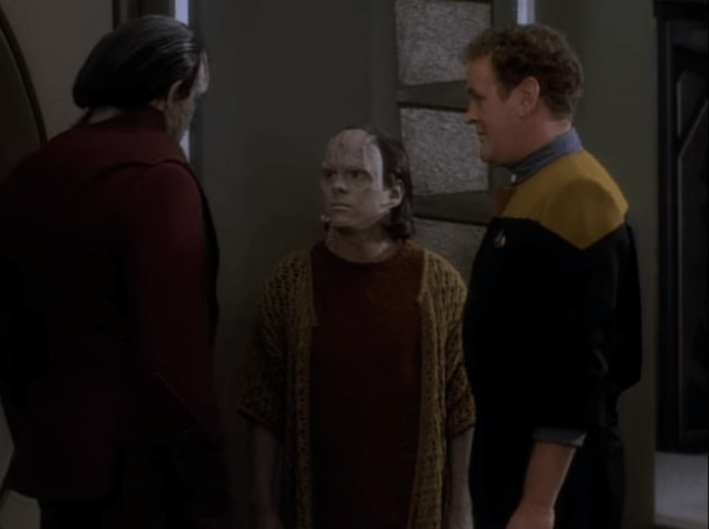 Garak and O'Brien talk to Rugal