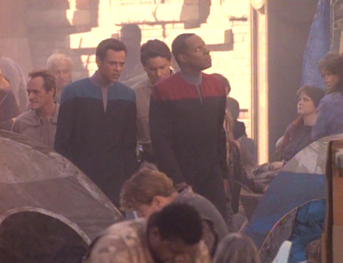 Sisko and Bashir in the Sanctuary District in Past Tense