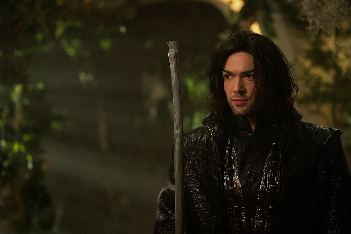 Spock (Ethan Peck) as Pollux the Wizard.