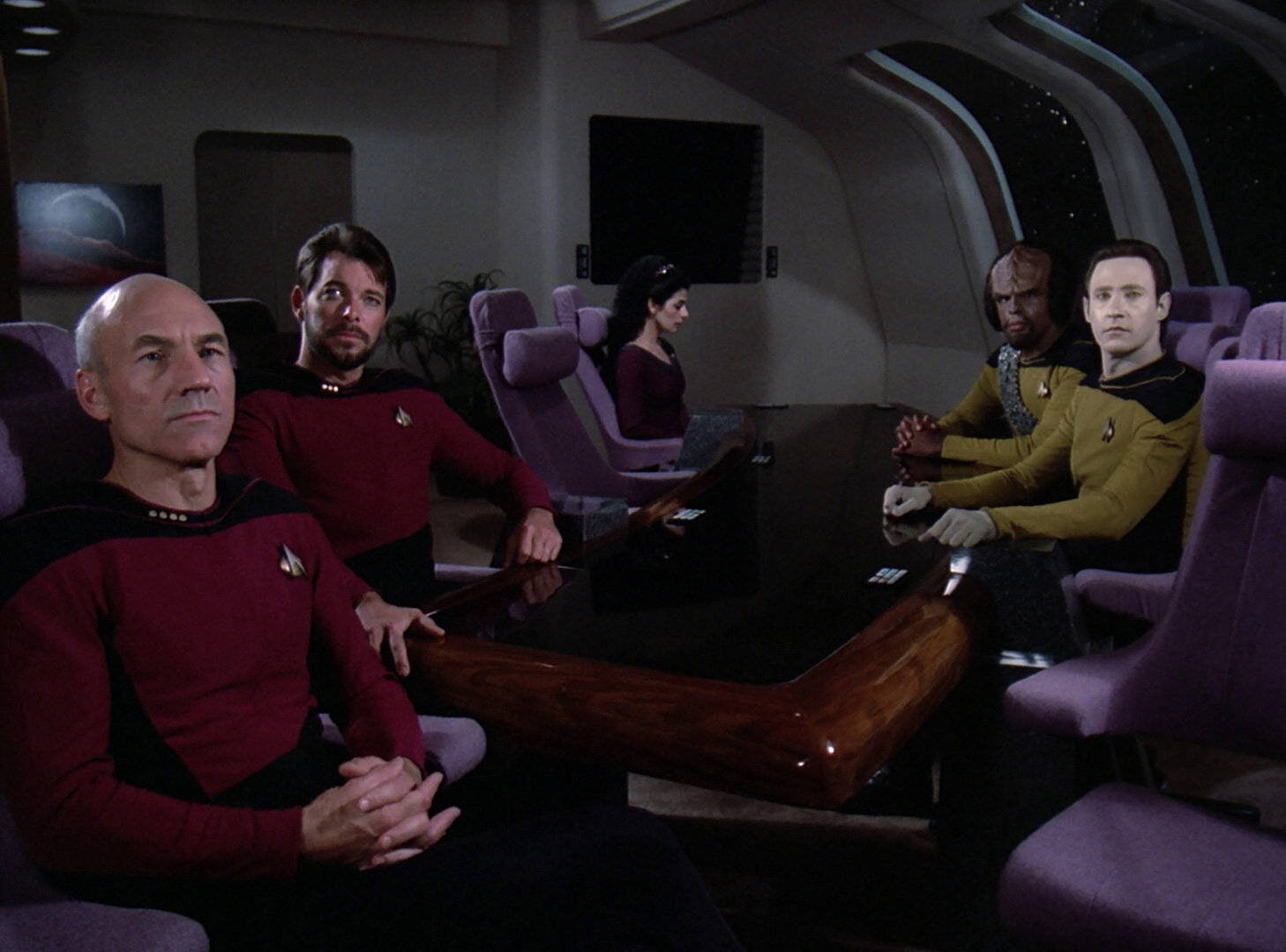 Picard, Riker, Data, Worf, Troi and La Forge in the conference room