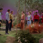 Kirk, McCoy and Spock talk with Rojan and Kelinda, with two redshirts in the background, in "By Any Other Name"