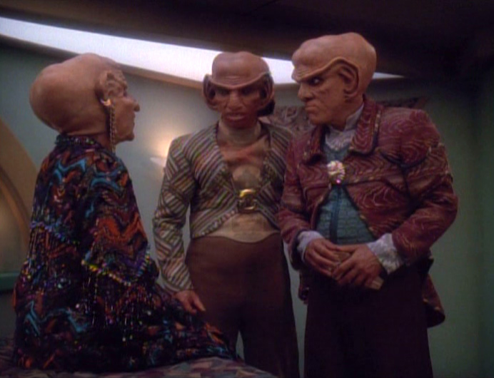 Ishka talks to Rom and Quark in "Family Business"