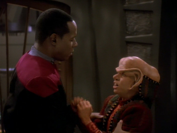 Nog tells Sisko he wants to join Starfleet