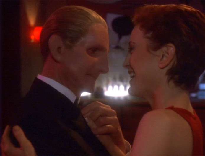 Odo and Kira dancing in "His Way"